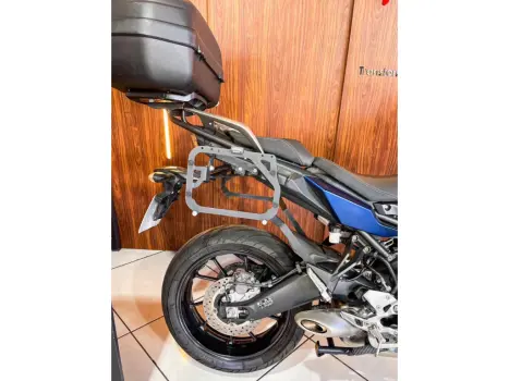 YAMAHA MT-09 Tracer GT 900 , Foto 8