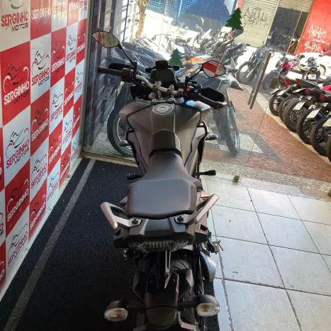 YAMAHA MT-09 Tracer GT 900 , Foto 6