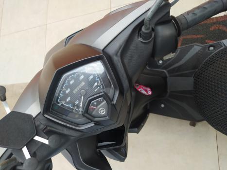 YAMAHA Neo UBS 125 , Foto 2