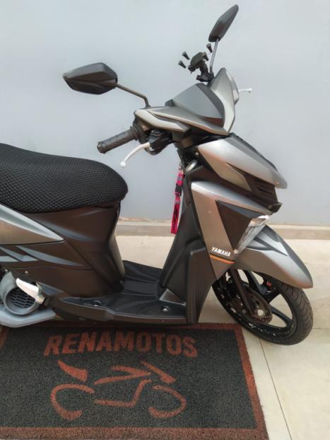 YAMAHA Neo UBS 125 , Foto 4