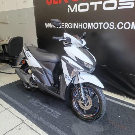 YAMAHA Neo UBS 125 , Foto 3