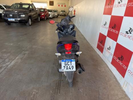 YAMAHA Neo UBS 125 , Foto 3