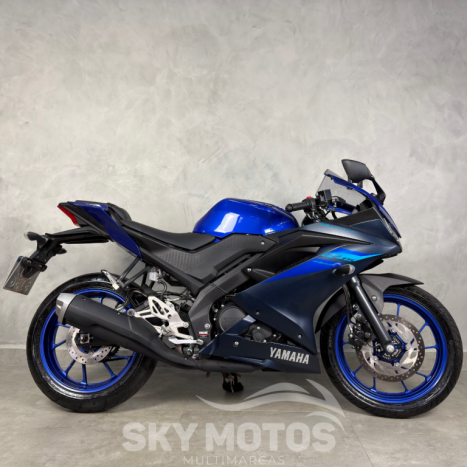 YAMAHA R 15 , Foto 1