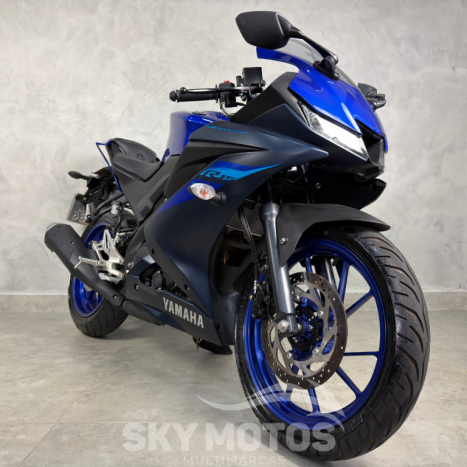 YAMAHA R 15 , Foto 5