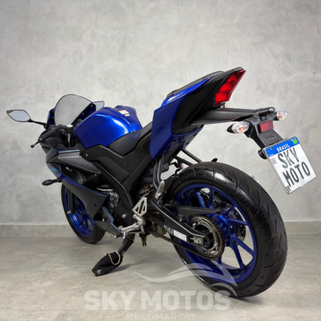 YAMAHA R 15 , Foto 17
