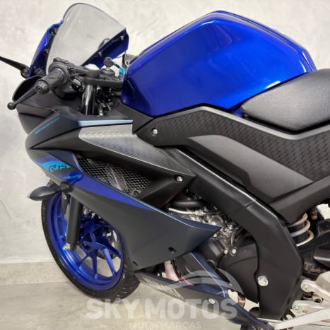 YAMAHA R 15 , Foto 18