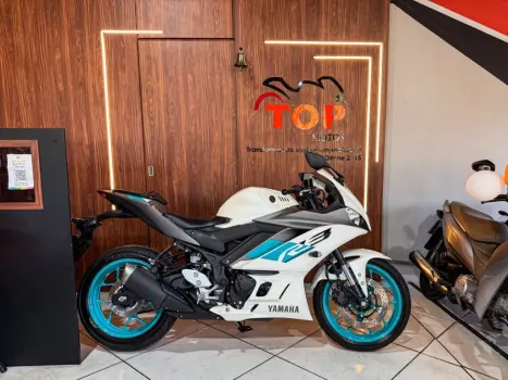 YAMAHA R 320 , Foto 1