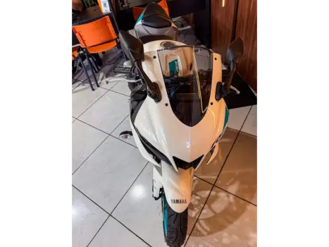 YAMAHA R 320 , Foto 4