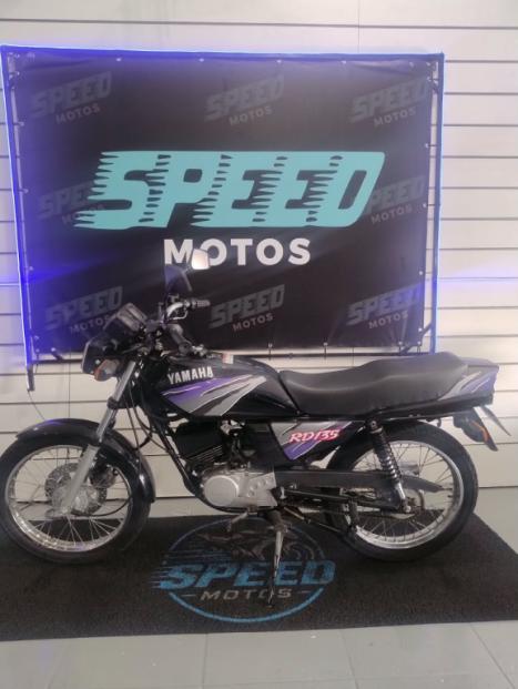 YAMAHA RD 135 CC, Foto 2
