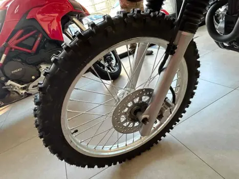 YAMAHA TTR 230 , Foto 10