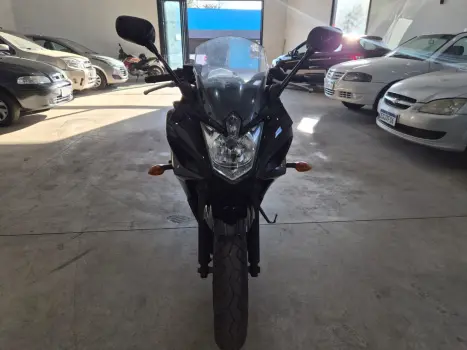 YAMAHA XJ6 600 F, Foto 3