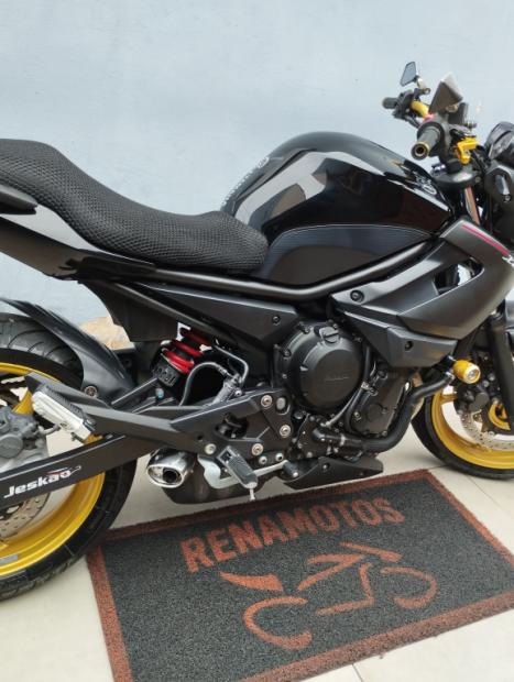 YAMAHA XJ6 600 N, Foto 3