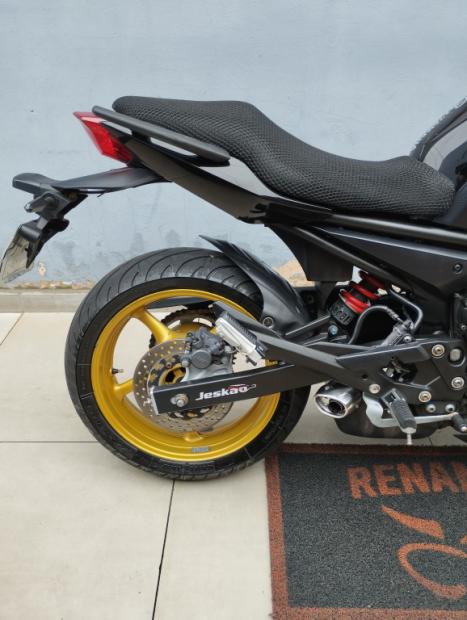 YAMAHA XJ6 600 N, Foto 4