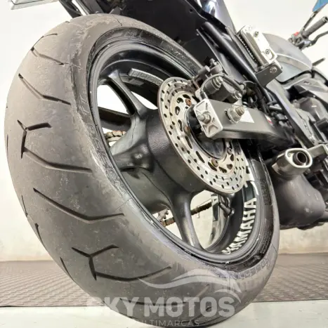 YAMAHA XJ6 600 N, Foto 9