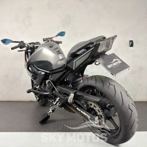 YAMAHA XJ6 600 N, Foto 17