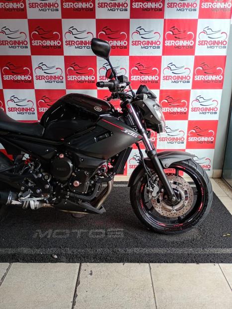 YAMAHA XJ6 600 N, Foto 2