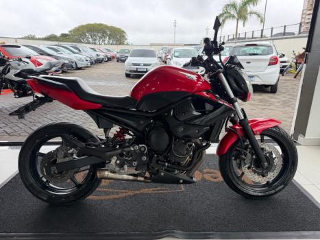 YAMAHA XJ6 600 N, Foto 3