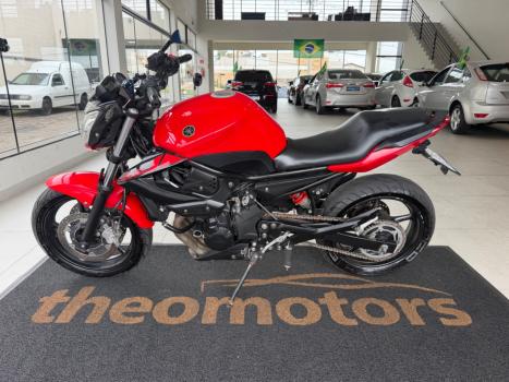 YAMAHA XJ6 600 N, Foto 4