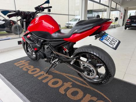 YAMAHA XJ6 600 N, Foto 5