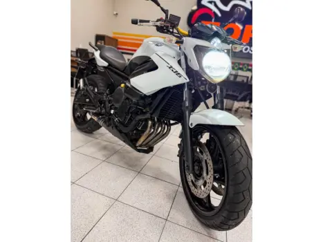 YAMAHA XJ6 600 N, Foto 6