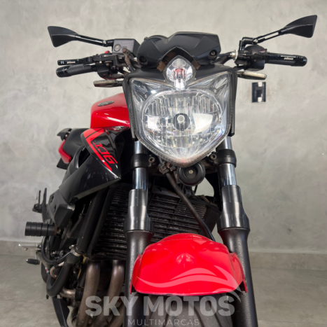 YAMAHA XJ6 600 N, Foto 5