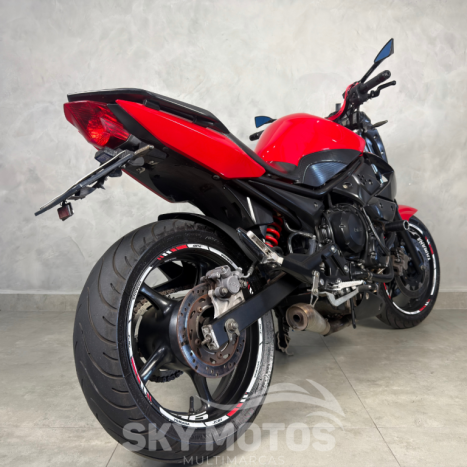 YAMAHA XJ6 600 N, Foto 7