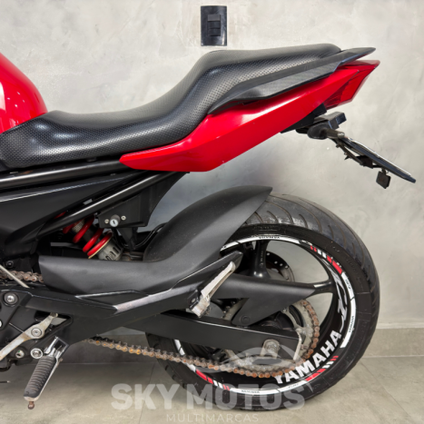 YAMAHA XJ6 600 N, Foto 13