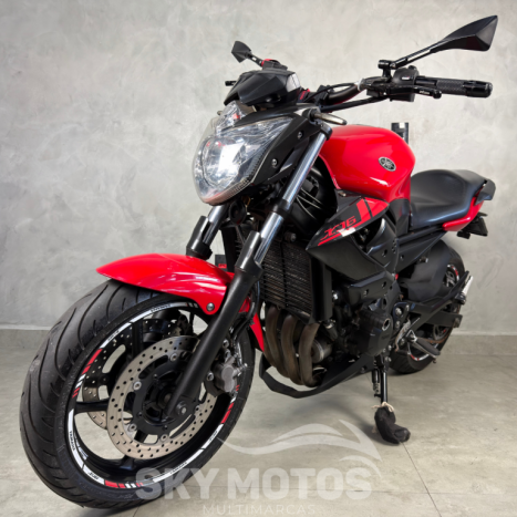 YAMAHA XJ6 600 N, Foto 14