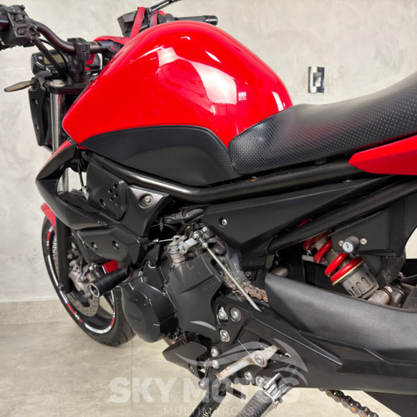 YAMAHA XJ6 600 N, Foto 18