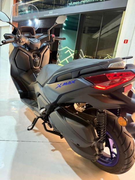 YAMAHA Xmax 250 , Foto 6