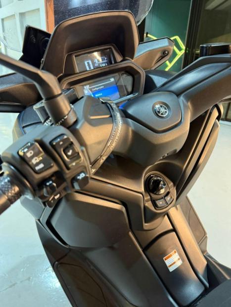 YAMAHA Xmax 250 , Foto 11