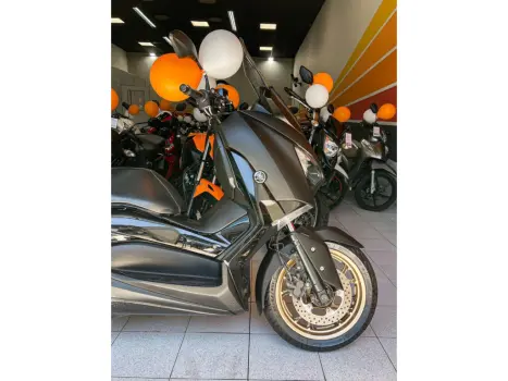 YAMAHA Xmax 250 , Foto 2