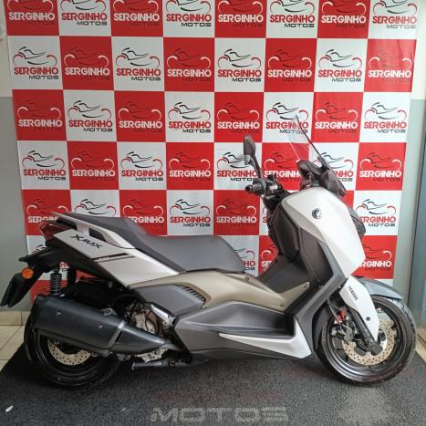 YAMAHA Xmax 250 , Foto 1