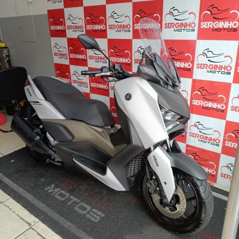 YAMAHA Xmax 250 , Foto 4