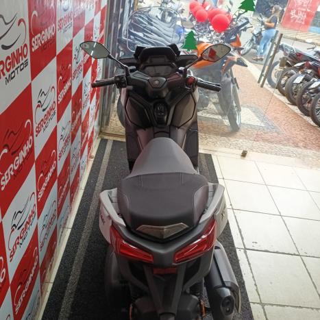 YAMAHA Xmax 250 , Foto 5