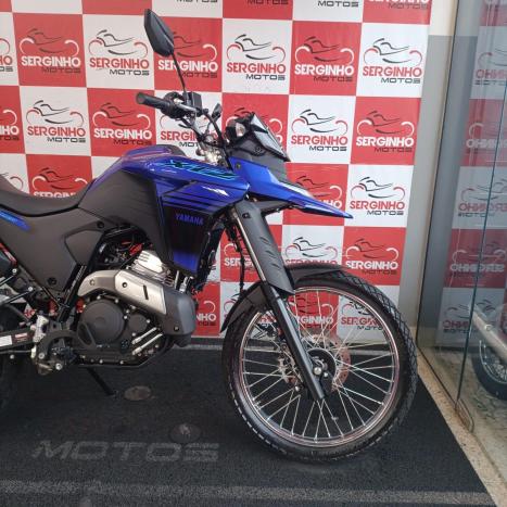 YAMAHA XTZ 125 E, Foto 3
