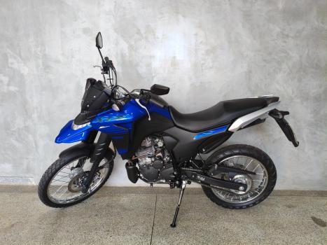 YAMAHA XTZ 250 LANDER, Foto 1