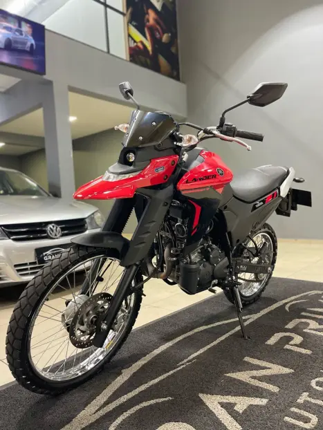 YAMAHA XTZ 250 LANDER, Foto 2