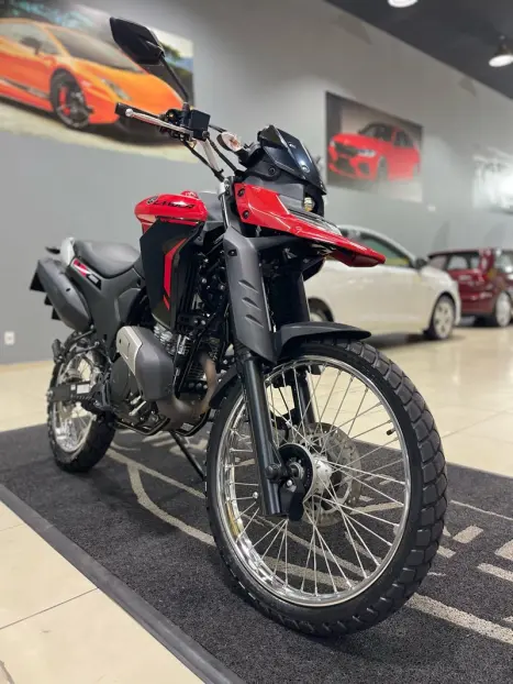 YAMAHA XTZ 250 LANDER, Foto 3