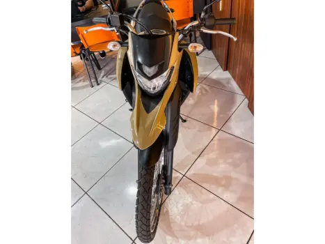 YAMAHA XTZ 250 LANDER, Foto 4