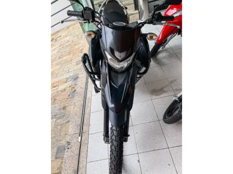 YAMAHA XTZ 250 LANDER, Foto 4