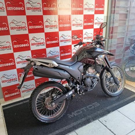 YAMAHA XTZ 250 LANDER, Foto 3