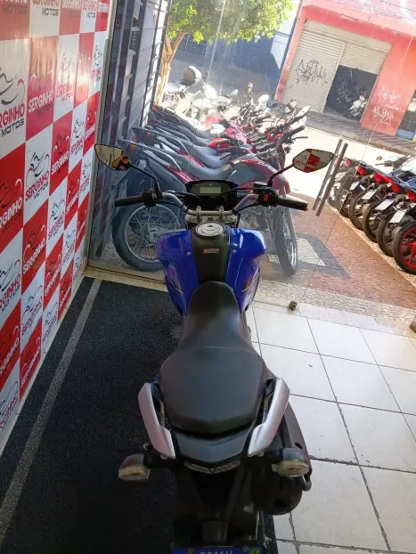 YAMAHA XTZ 250 LANDER, Foto 4