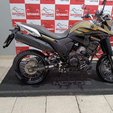 YAMAHA XTZ 250 LANDER, Foto 2