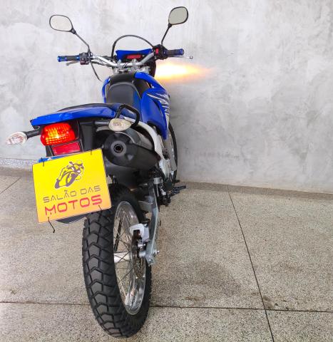 YAMAHA XTZ 250 LANDER, Foto 4