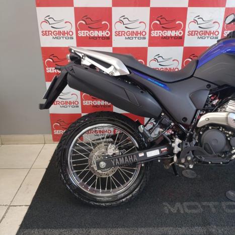 YAMAHA XTZ 250 LANDER, Foto 2