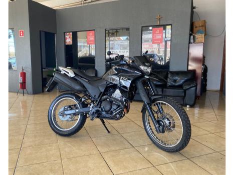 YAMAHA XTZ 250 LANDER, Foto 2