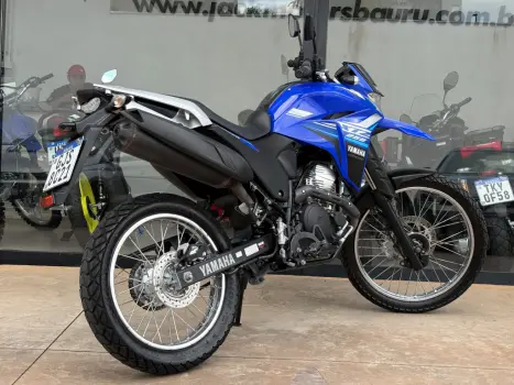 YAMAHA XTZ 250 LANDER, Foto 4