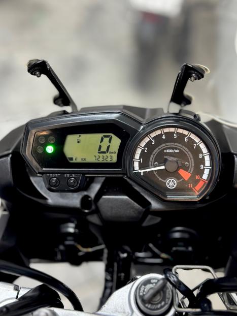 YAMAHA XTZ 250 TENER, Foto 5