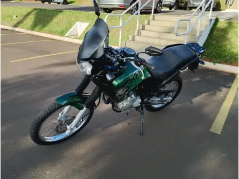 YAMAHA XTZ 250 TENER, Foto 2